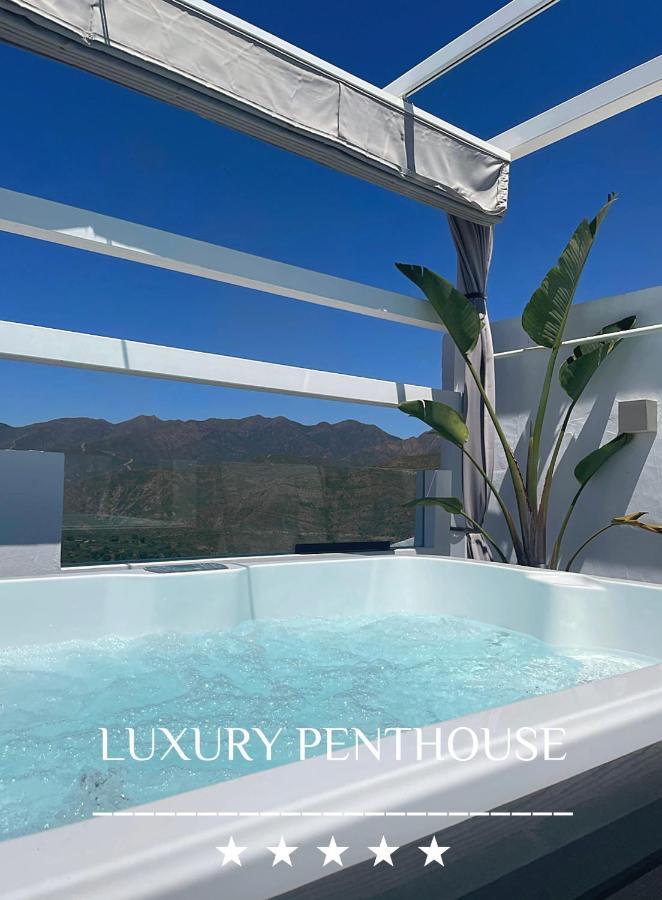 Penthouse Mit Privatem Jacuzzi In Marbella - La Mairena Apartment Ojen Exterior photo